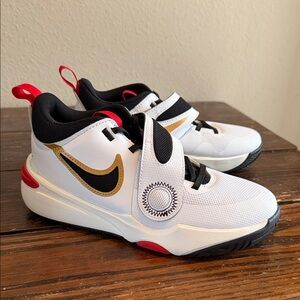 Nike Kids White, Black, and Gold basketball 🏀 shoes NWOB